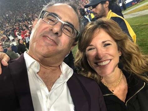 suzy kolber family|Suzy Kolber (ESPN) Wiki: Age, Height, Husband,。